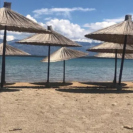 아파트 Dragi - With Pool